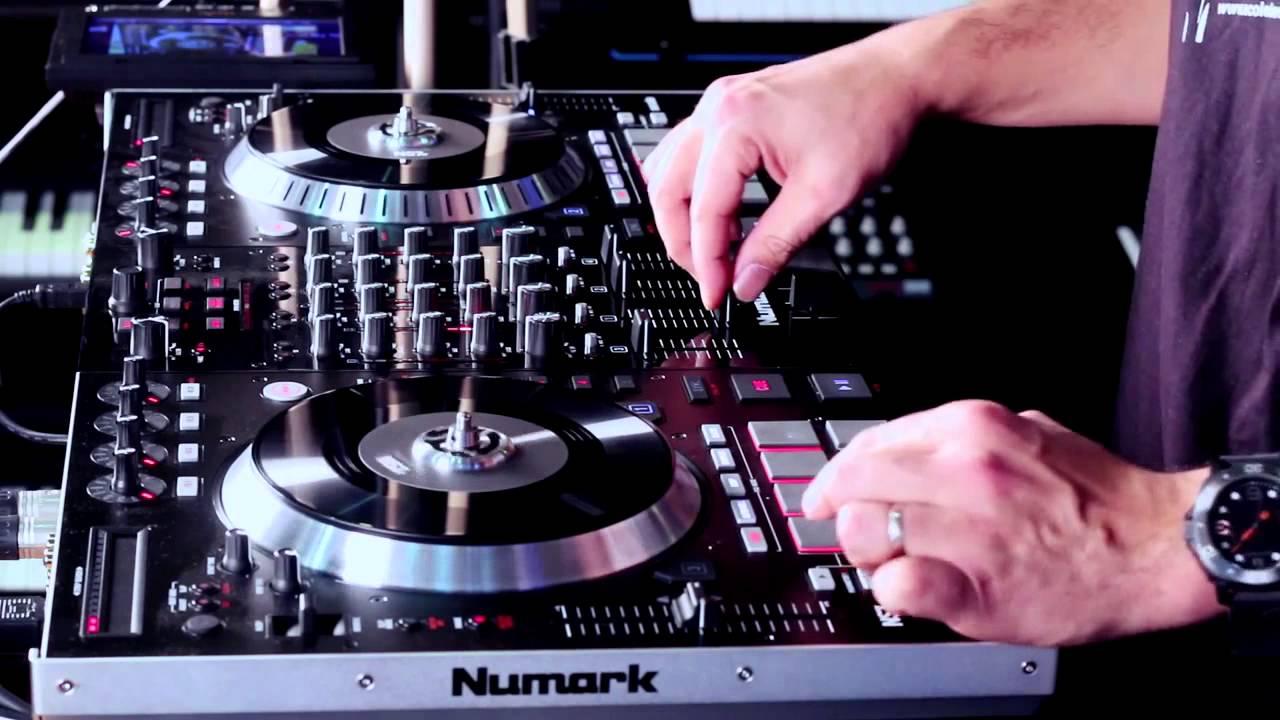 Tutoriel NUMARK NS7II : DJ Eanov Aux Manettes ( La Boite Noire ...